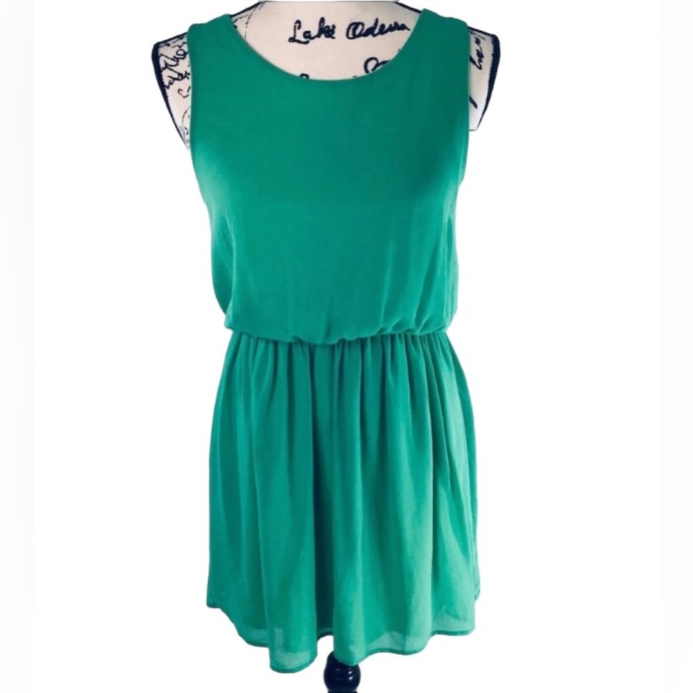 Love Audrey 3+1 | Sleeveless Midi Dress | S